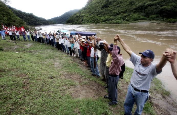Contra la construcción de la represa de Agua Zarca en territorio del pueblo lenca