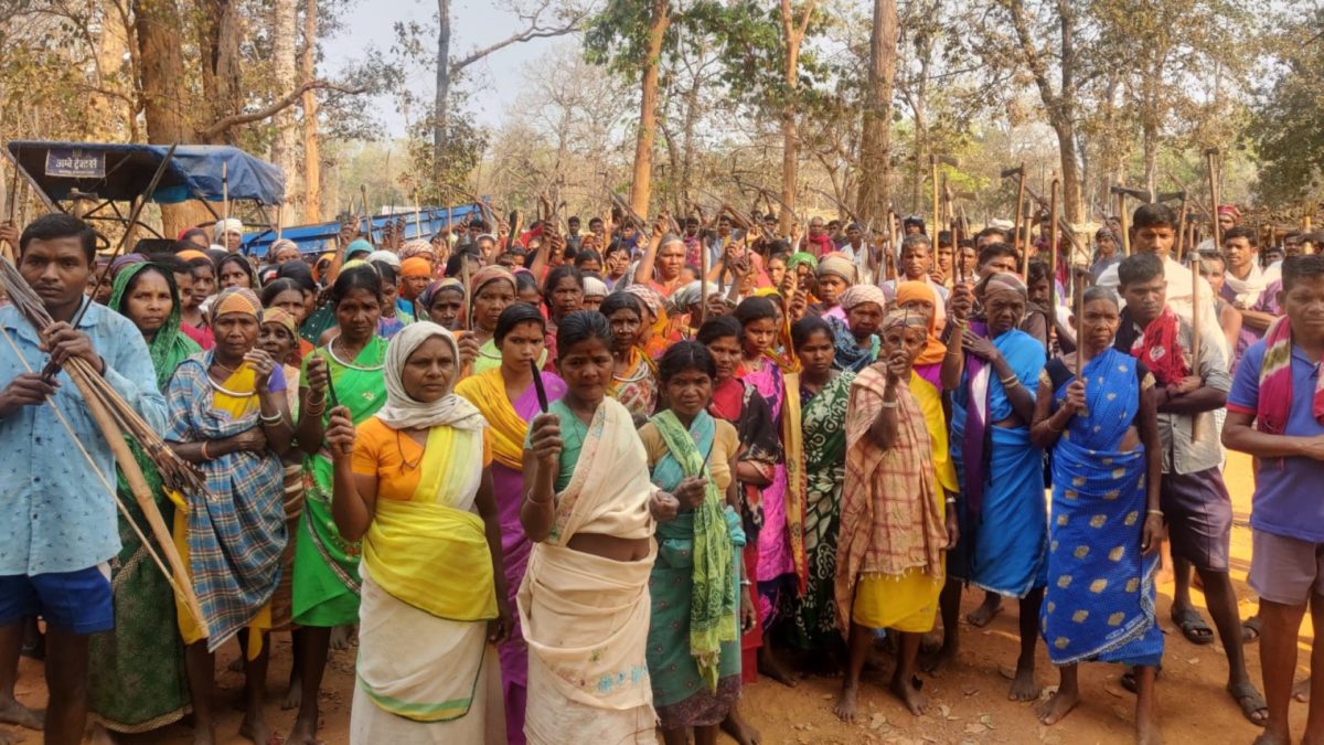 Alerta: Las comunidades Adivasi en Bastar, India, enfrentan una escalada de violencia estatal mientras resisten a la apropiación de tierras y a la minería destructiva